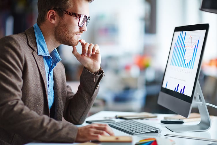 5_Red_Flags_That_Mean_Its_Time_to_Adopt_Payroll_Technology_Now.jpg