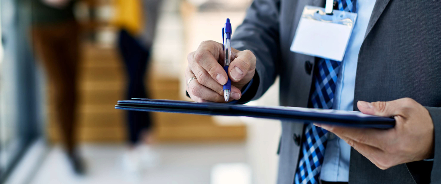 things to consider when outsourcing payroll
