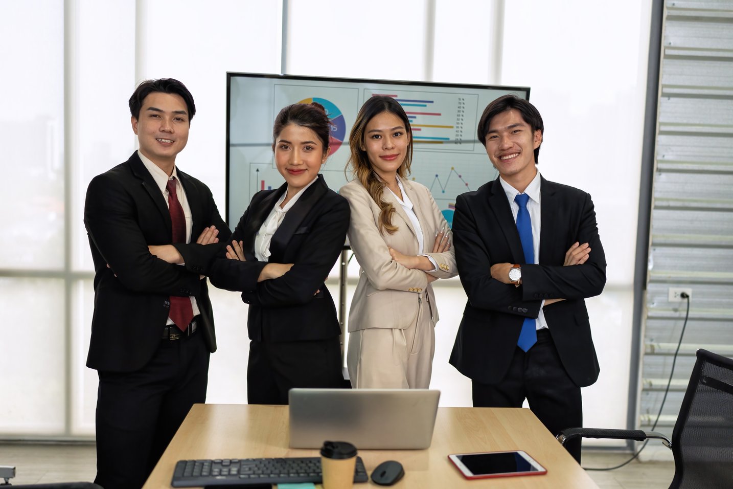 employee-meeting-big-screen-tv-presentation-discus-2026-01-05-05-10-19-utc (1)