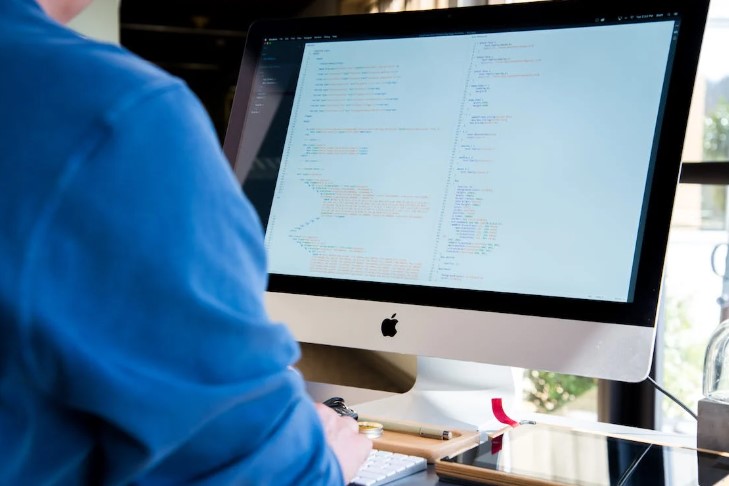 An accountant using AI for his accounting daily repetitive tasks