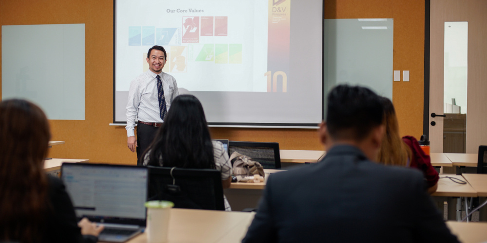 Why CFOs Need to Attend In-Person Events