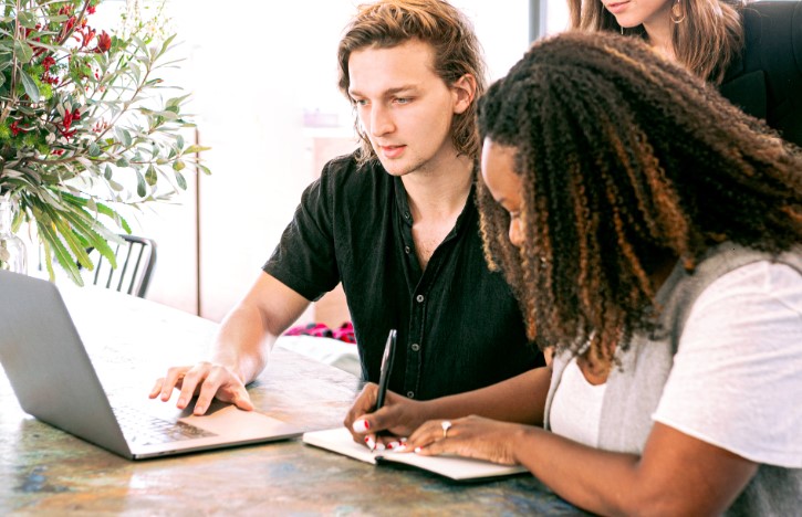 People seeing the cloud accounting advantages in cloud accounting technology